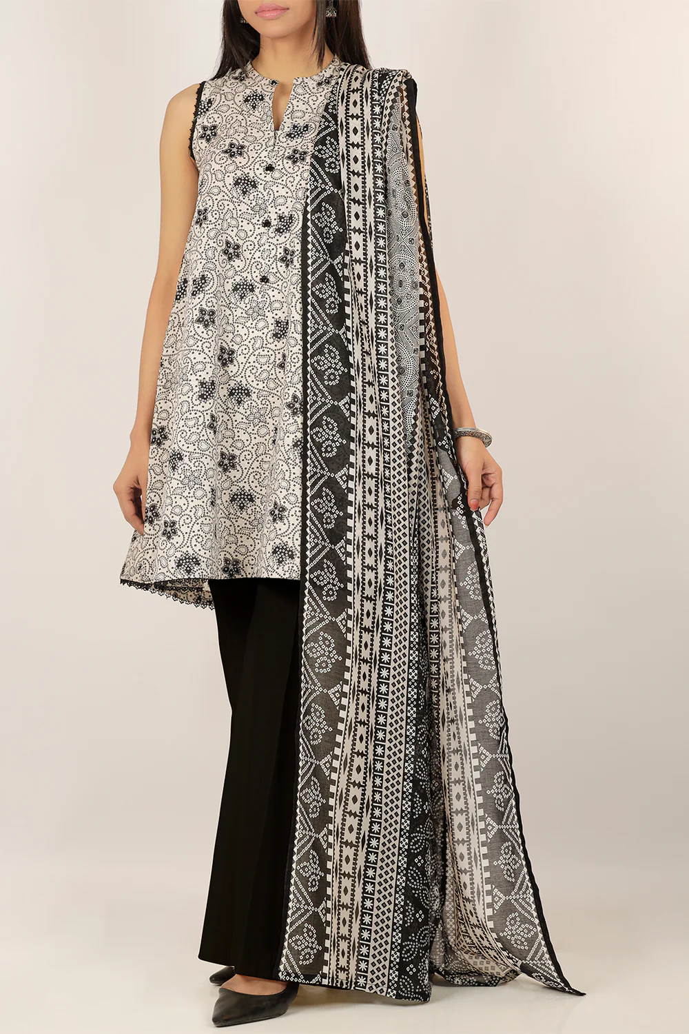 Luxury Pakistani Unstitched Dresses - Fatima’s Boutique