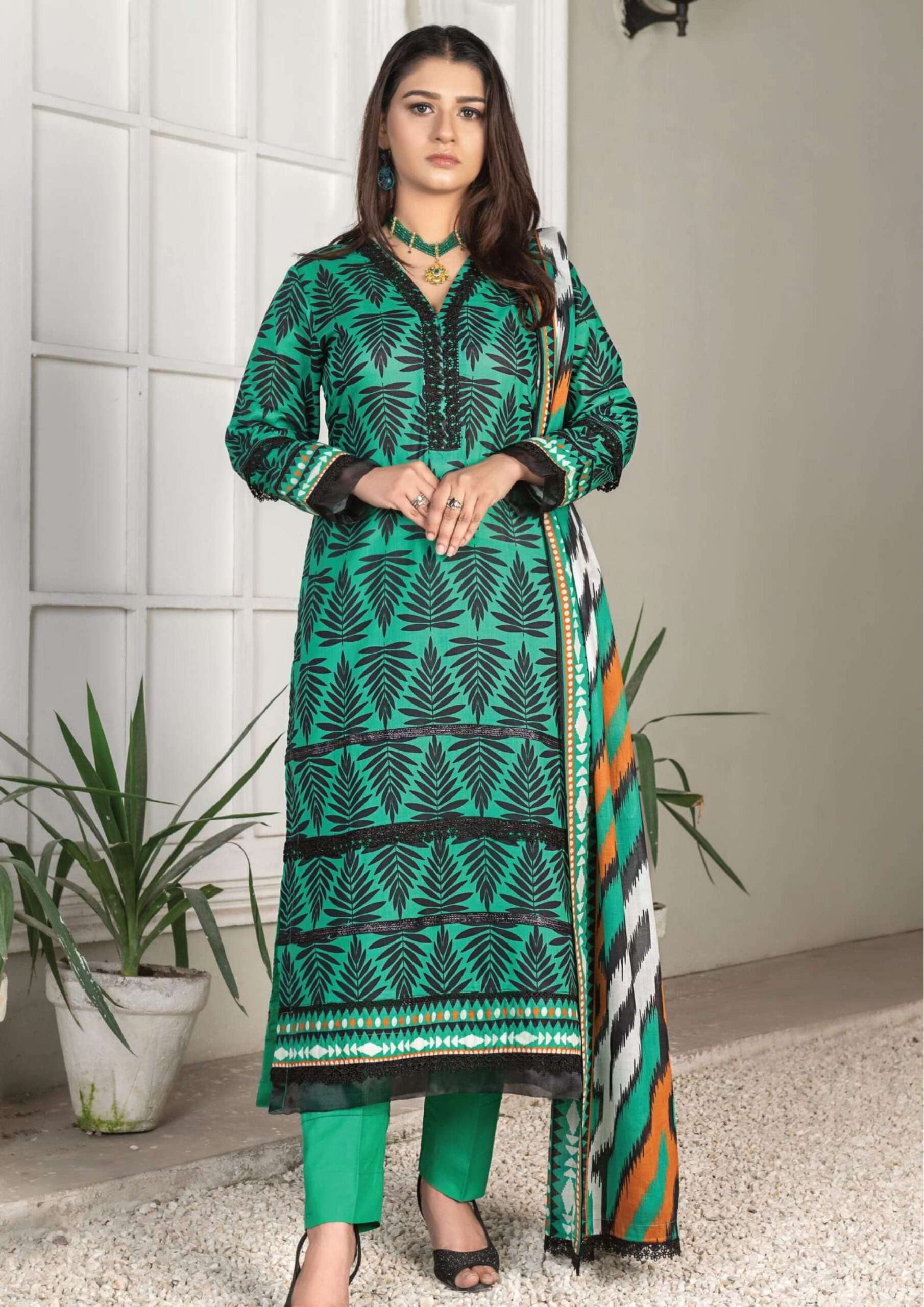 Luxury Pakistani Unstitched Dresses - Fatima’s Boutique