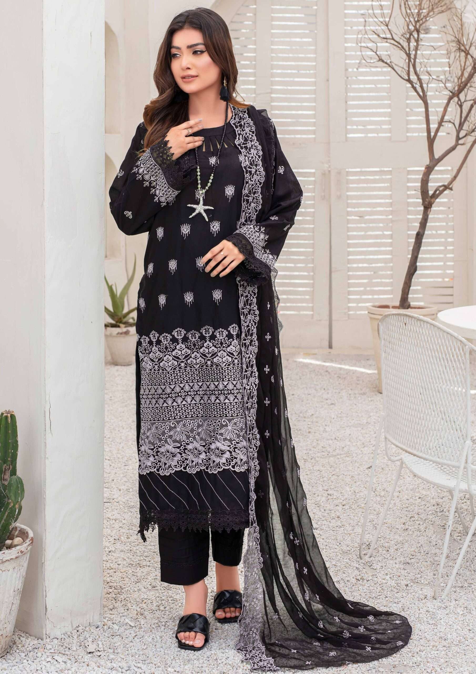 Luxury Pakistani Unstitched Dresses - Fatima’s Boutique