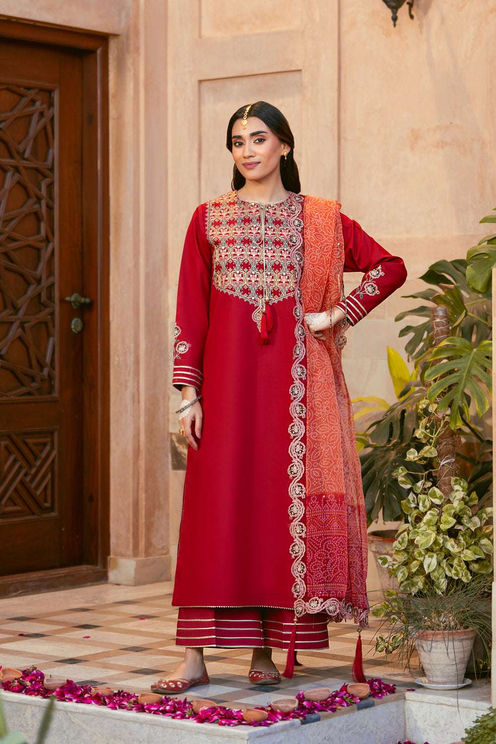 3-Pcs | Ready-to-Wear Stitched Luxury Embroidered Lawn Suit | Dilruba by Tanabana Fabrics - Image 1